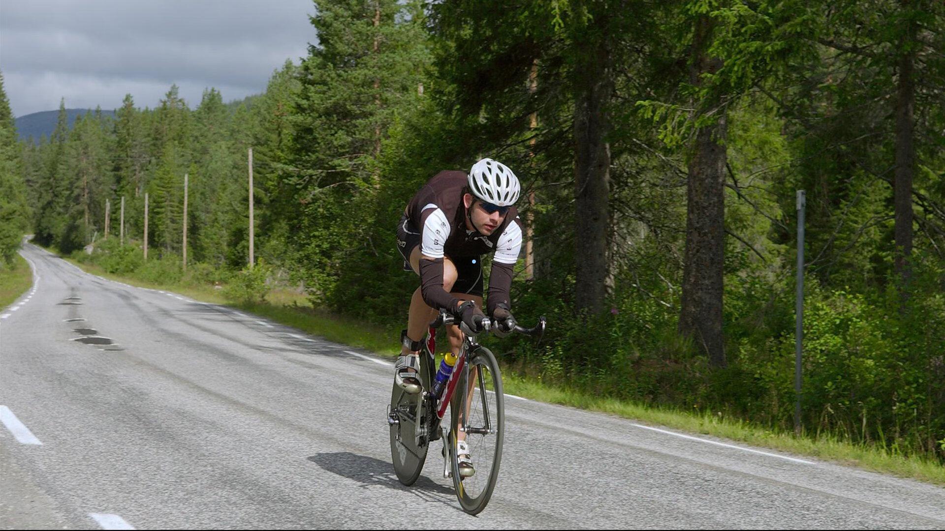 总理幽默一问点燃更衣室温情 塞内加尔足球荣光背后的守护者故事